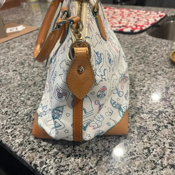 Dooney and Burke 2017 Walt Disney World Marathon weekend satchel - Picture 6 of 11